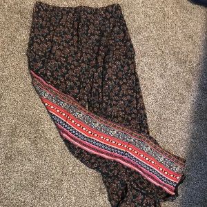 Gypsies Floral Linen Pants